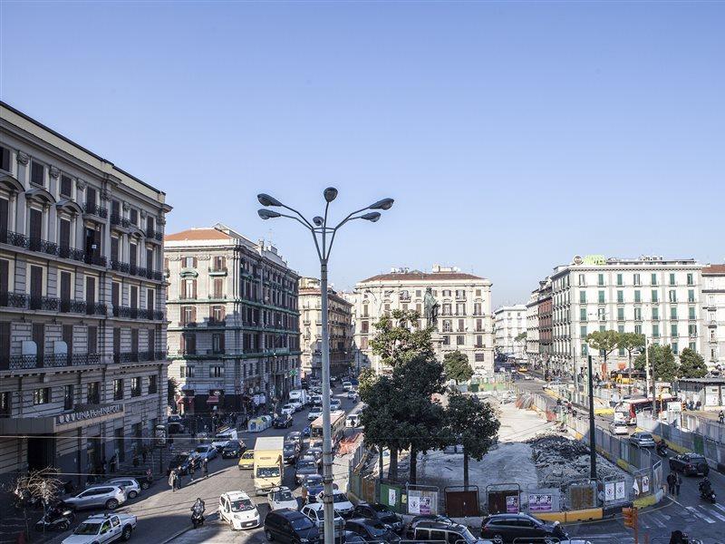 Napoli Garibaldi Square Bed and Breakfast Exteriör bild